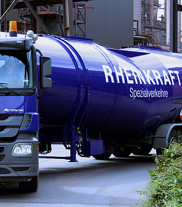 Rangierender Tank-LKW von Rheinkraft International